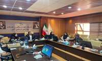 نشست رییس دانشگاه با اعضای انجمن داروسازان استان البرز